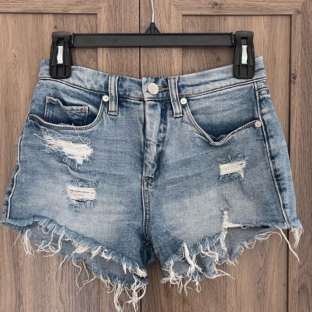 BLANK NYC WEDGE SHORT SIZE 25